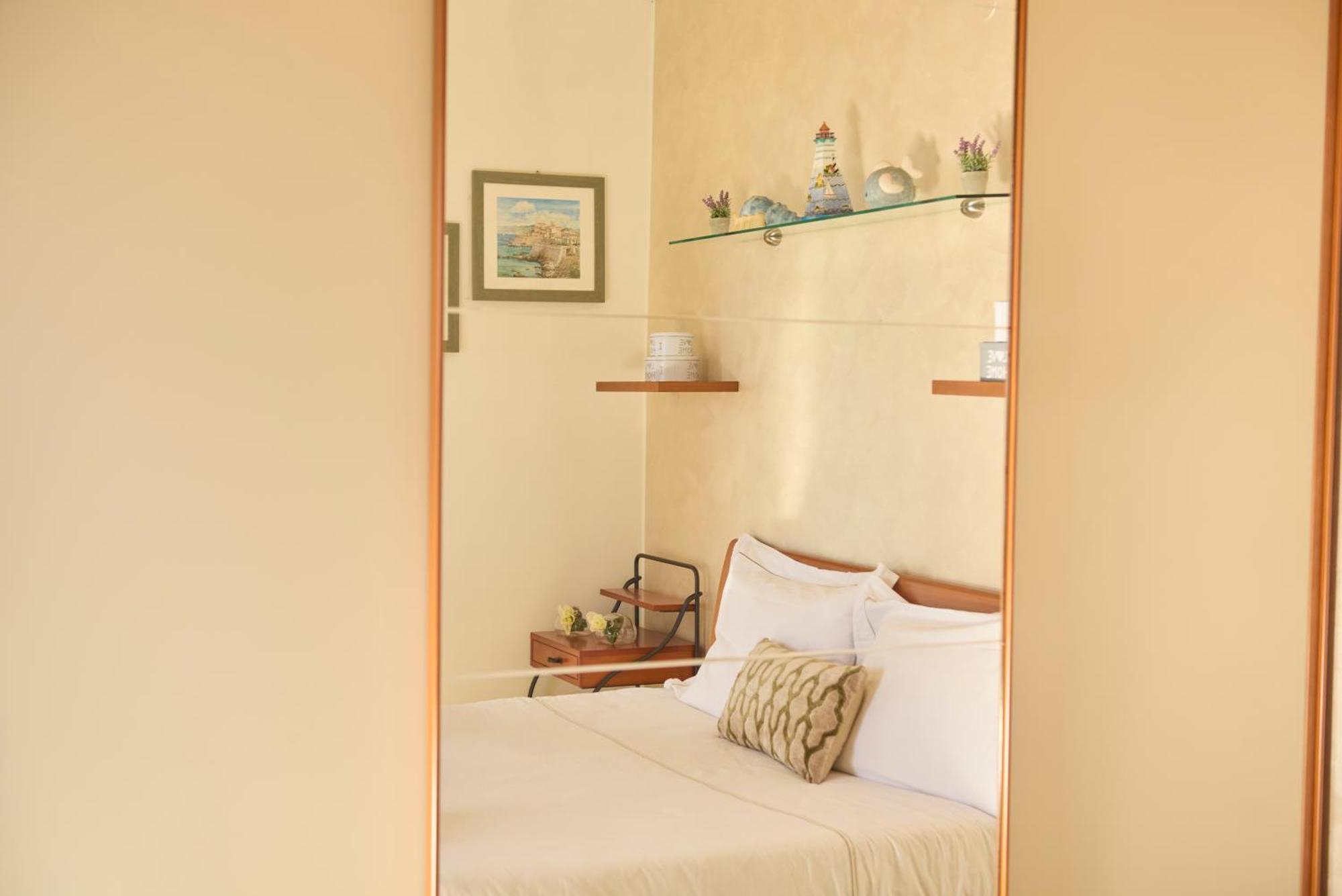 Apartament Terrazza Sul Mare A Pietra Ligure Zewnętrze zdjęcie
